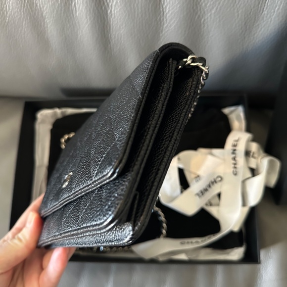 Chanel Wallet on Chain - Picture 5 of 16